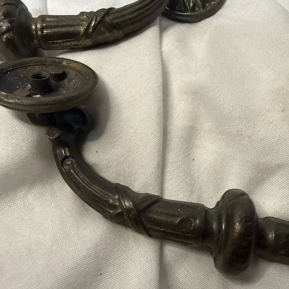 Lot vintage Drop bail dresser pulls Antique Brass Bronze Ornate 8 Handles 3 ring